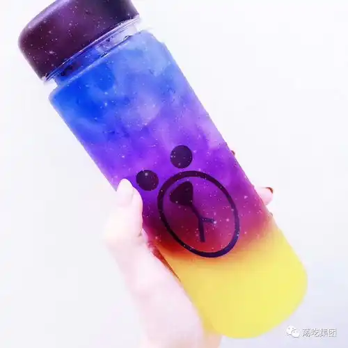 萌宠来袭间歇性引爆朋友圈的布朗熊可妮兔情侣line,萌化你的少女心