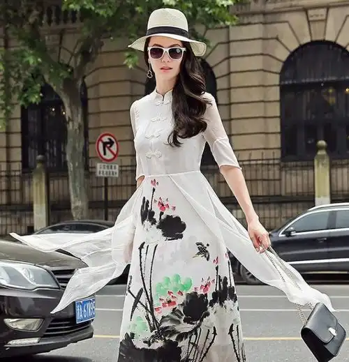突然发现一女装又像旗袍又像裙,洋气美嫩韵味足