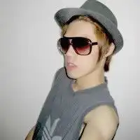 爱错了也是爱给力的帅哥头像