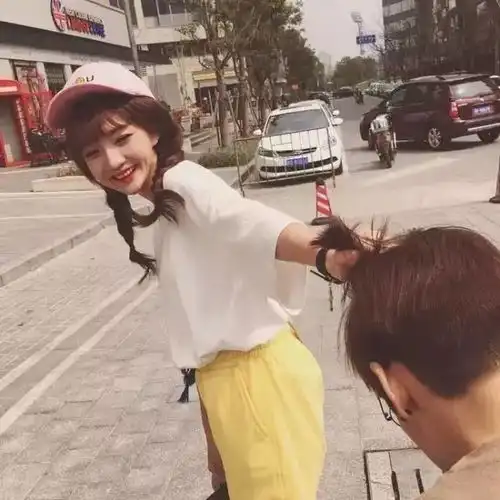 cp情侣头像女真人