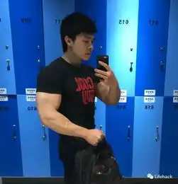 只有二头肌发达的男生才敢这么玩