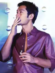 让女人爱慕男人嫉妒的十大性感男星