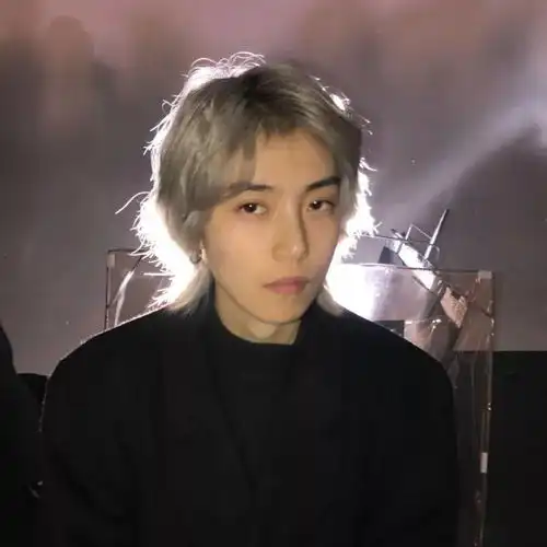 渣男头像不介意孤独,比爱你舒服