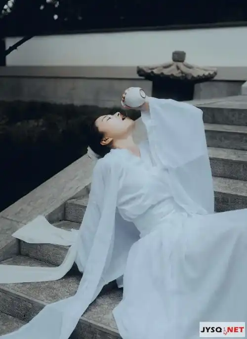 古风反串陌上人如玉公子世无双