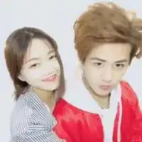 网红伊伊韩哥情侣头像微信头像图片大全