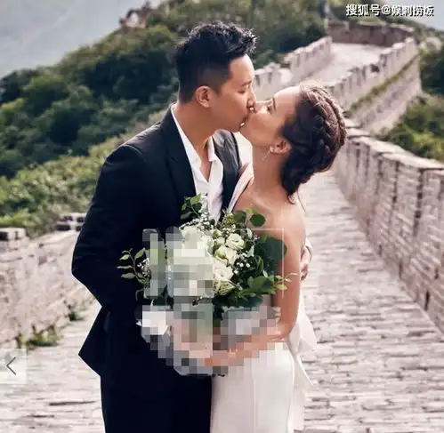 韩庚卢靖姗婚照曝光,长城上甜蜜亲吻定终身,12月31日新西兰办婚礼