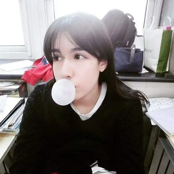 篮坛名宿的女儿美的令人窒息,被称为体坛迪丽热巴,至今没恋爱