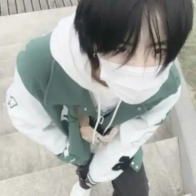 高端男生头像