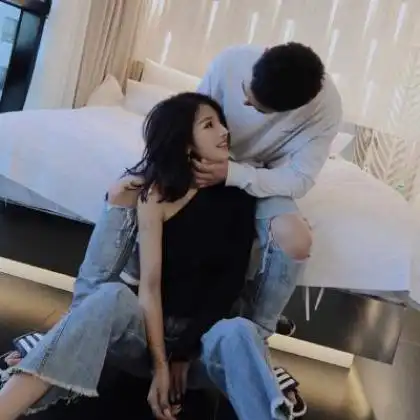 青春时尚情侣yy头像图片,一往而深相爱太深