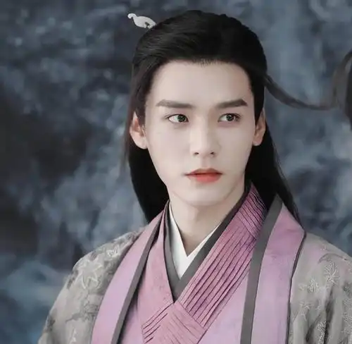 90后里的古装美男,我只服这4位个个体态轻盈,龙章凤姿