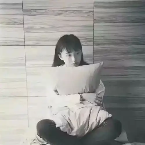 头像你是我的春夏秋冬,我却是你的甲乙丙丁