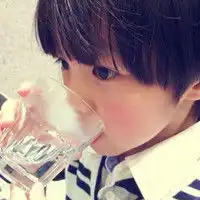 求这张头像的情侣头像,