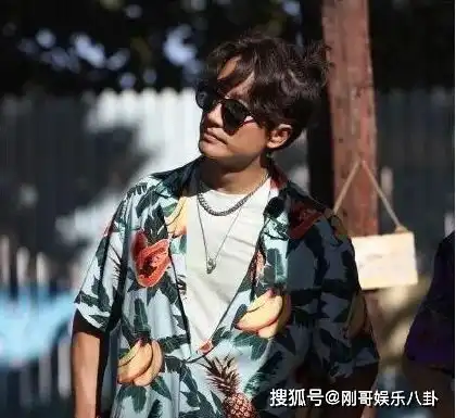 黄轩曾连考三年也没考上北京电影学院后竟......