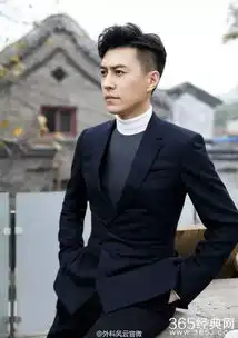 外科风云里的靳东有毒,说好的冷峻高傲海归男呢