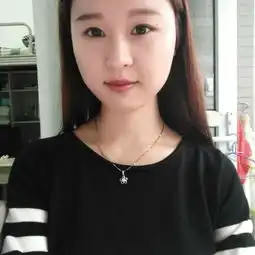 无意间看见了男友前女友的照片,真的觉得好漂亮,那女生不管是长相,学历,还是穿着打扮,或者性格,家庭