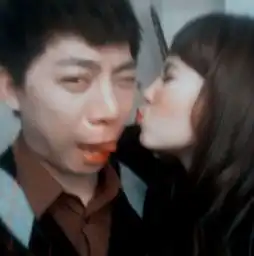 昆凌自曝曾因奶量不足质疑自己当妈后变强大