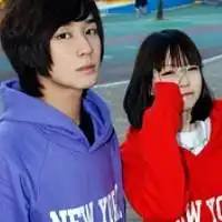 有没有人可以帮我找几个好看的非主流情侣头像