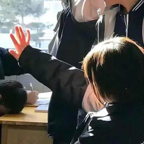 今日份元气满满的情侣头像