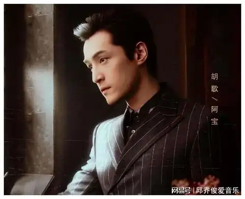 真正能代表中国男人形象的7位男星,个个明眸皓齿帅气硬朗