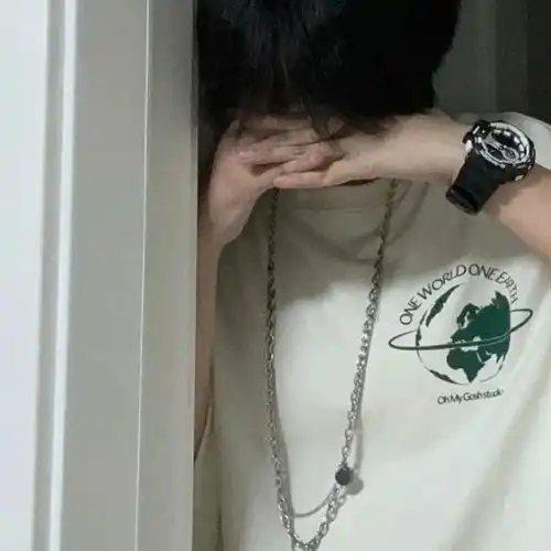 男生头像风吹过我们那页了吗