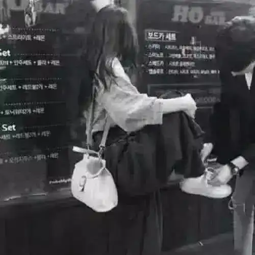 vip超阔爱超宠溺情头你才十几岁,哪里来的白头偕老