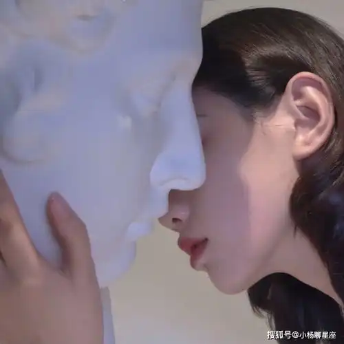 12月底,返回旧情,无怨无悔,3星座得到谅解,回心转意