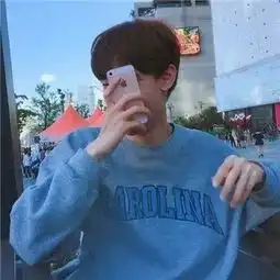 男生头像你啊年少有为而我年幼无知所以我们之间才不可能吧