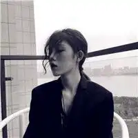 只有相配的人在一起才幸福真人情侣头像一张一人
