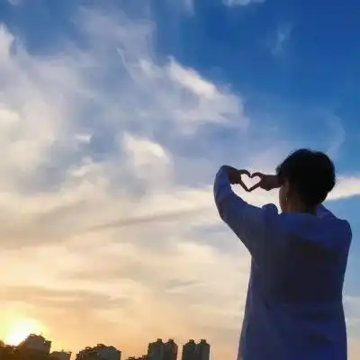 专属情头当一方亏欠另一方太多时,请放手吧