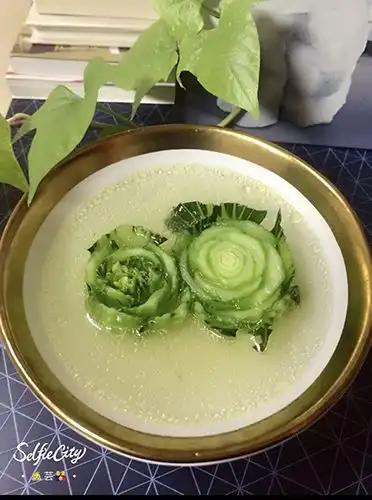 肉蛋双飞才是西安吃货盒马硬核情人节花束出炉