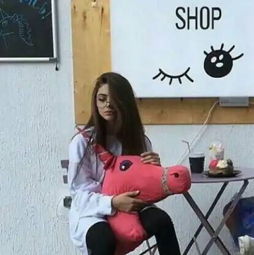 yyds欧美情侣头像