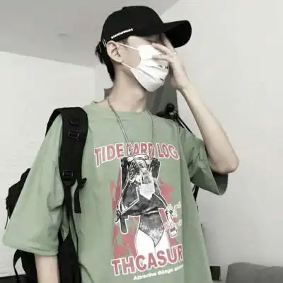 男生头像真人帅气图片戴口罩青春就应该放肆