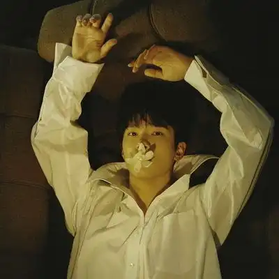 文艺超帅男头像,伤心安静一点的男生