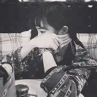 搞怪情侣qq头像我的永远是对的嗯,听媳妇的准没错