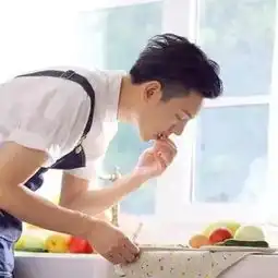 情侣头像亲吻一对两张影子与清新不一样的风格
