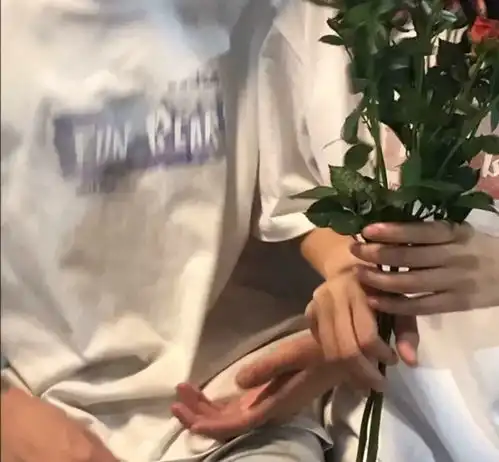 优秀和值不值得被爱无关