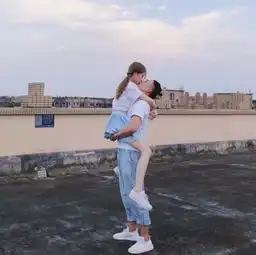 你的初吻是怎么被夺走的注小可爱们的经历会让你笑出腹肌