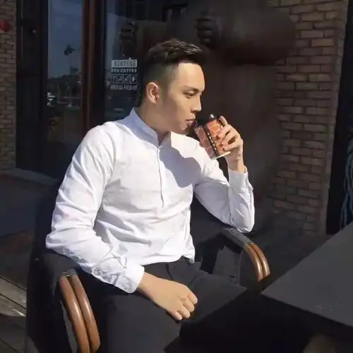 不露正脸的男生拍照姿势,2020年做个温暖的人