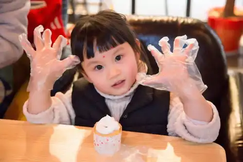 周末去哪儿玩欧美大朋友邀你体验人气美食diy陪伴成长,嗨翻全场