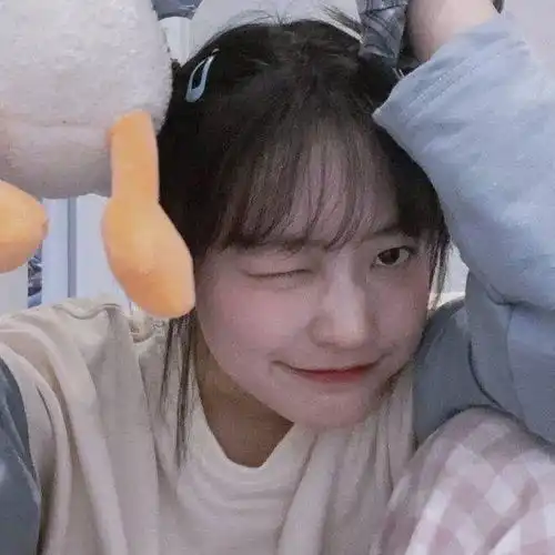 wan情侣头像花红酒绿