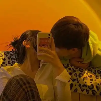 想和小笨蛋换上的情侣网名