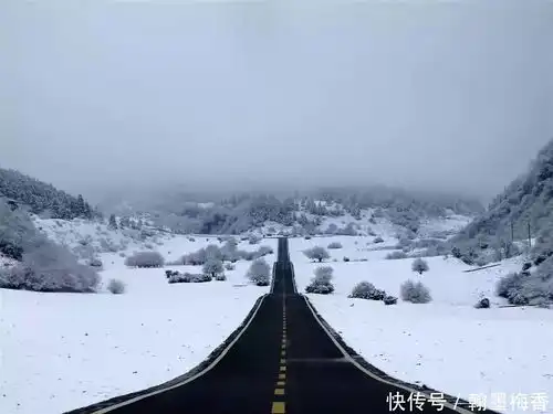 不用出国门也能看雪,这个东方小瑞士藏着35套别墅,还有西南最大的室外滑雪场