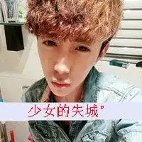 带字的情侣头像一对两张我的左手握着你右手的幸福