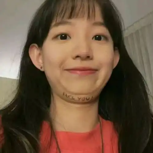 女生头像向来缘浅,奈何情深