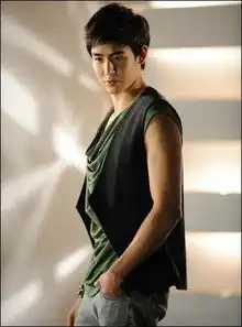 韩国2013年美男排行榜曝光金贤重赵寅成李敏镐荣登榜首8