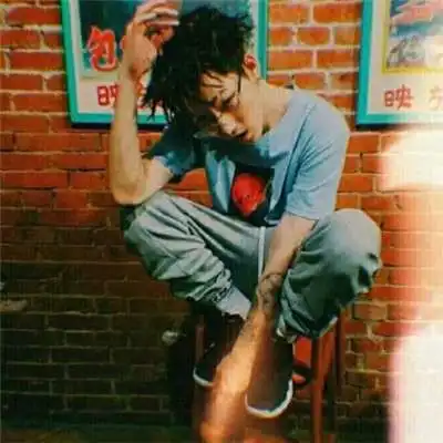 男头这是一个酷的人