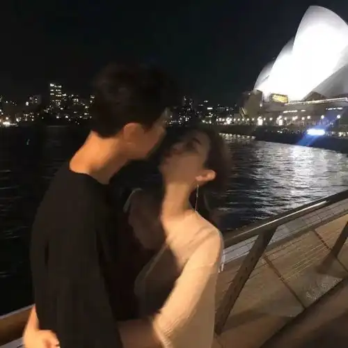 让你欲罢不能的情侣头像