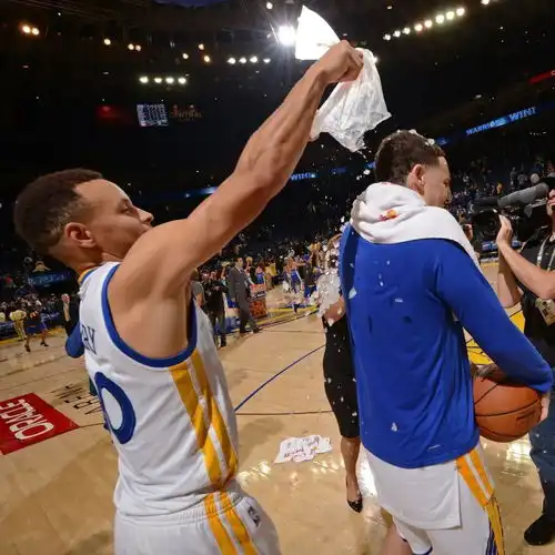 分是我拿,13却让你装库里轰下62分,克莱说了一句话