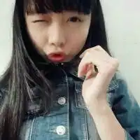 qq头像喜欢就给个花吧女生长发