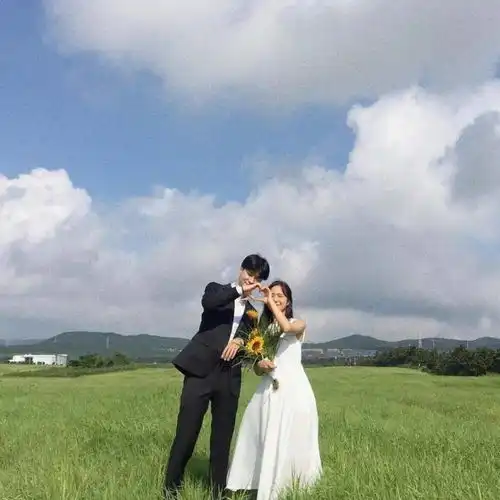 cp头像我曾经也喜欢过一个人喜欢到再也看不见别人